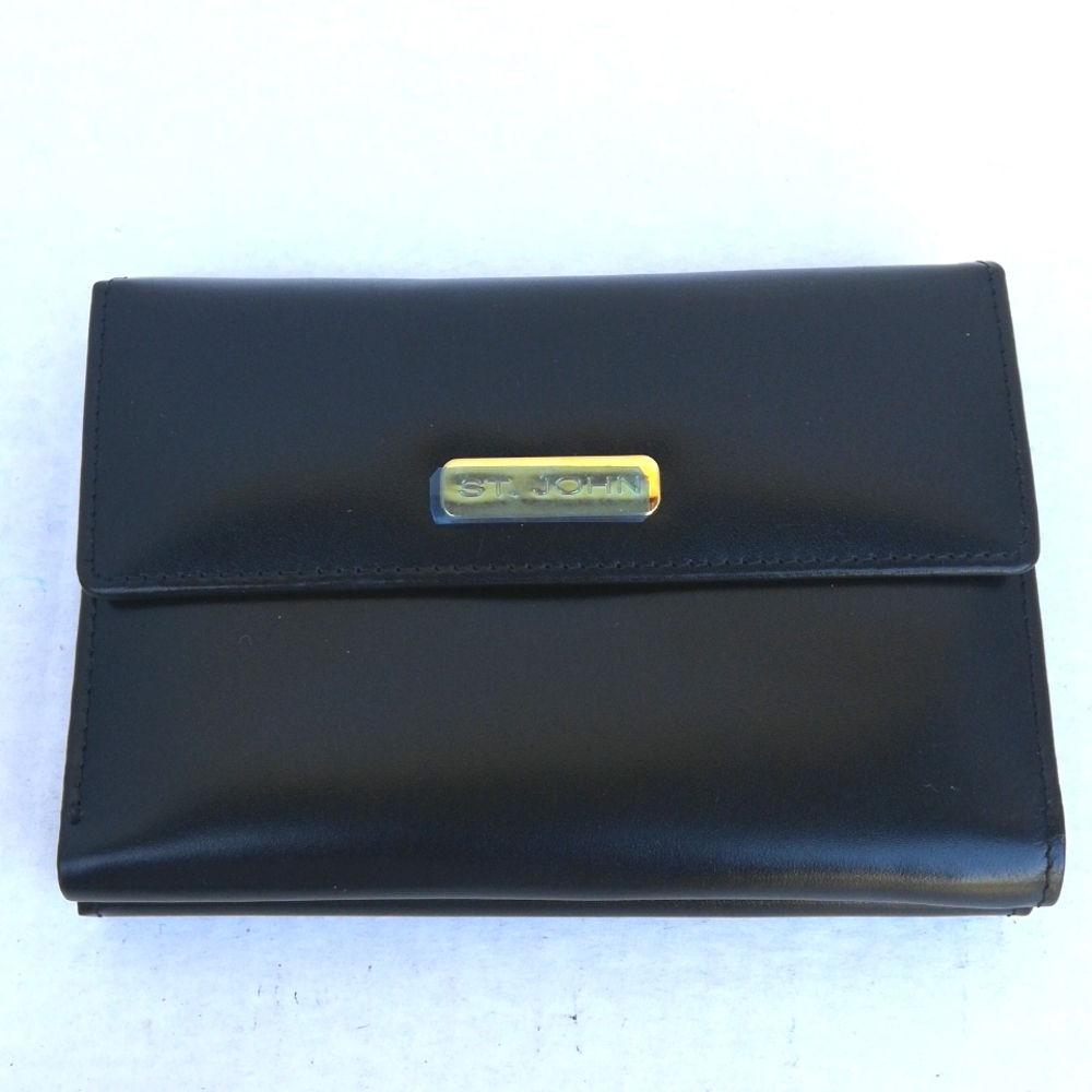 St. John leather wallet new condition
